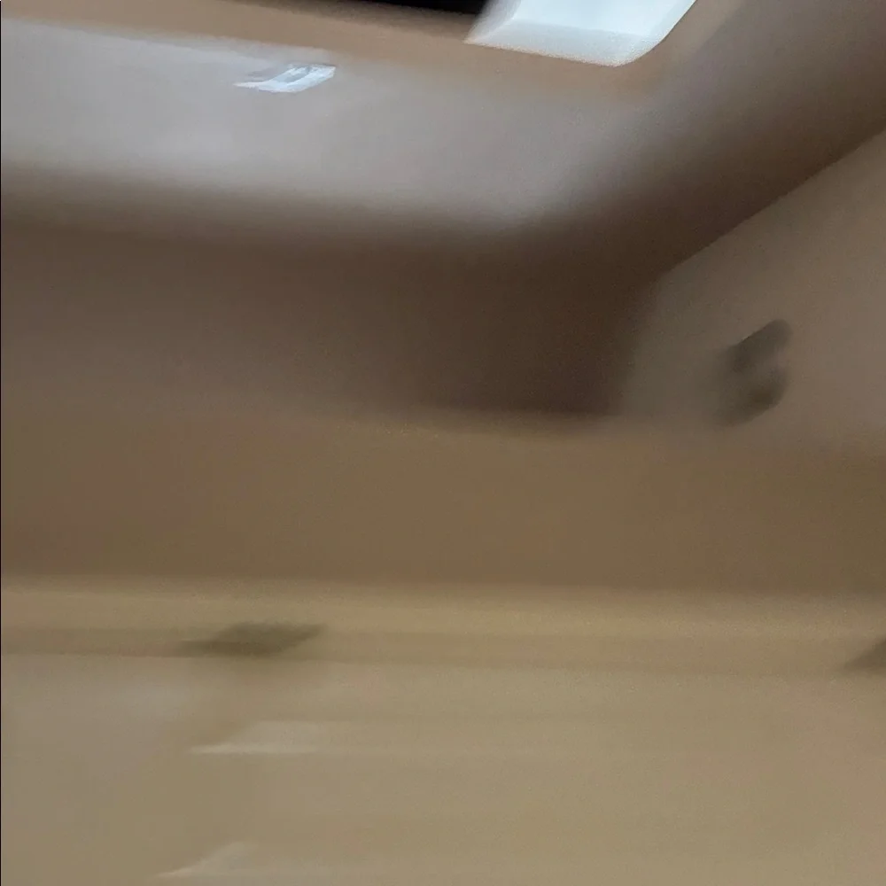 Jimmy Choo Cream Leather Shoulder Bag with Gold Accents - Picture 9 of 9